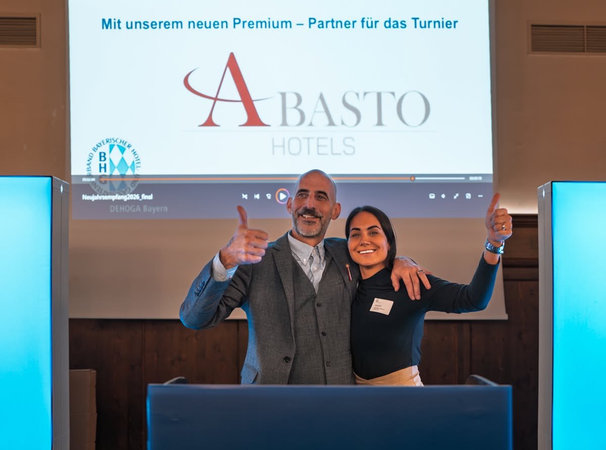 Der neue Premium-Partner Abasto Hotels wird am Pult vorgestellt
