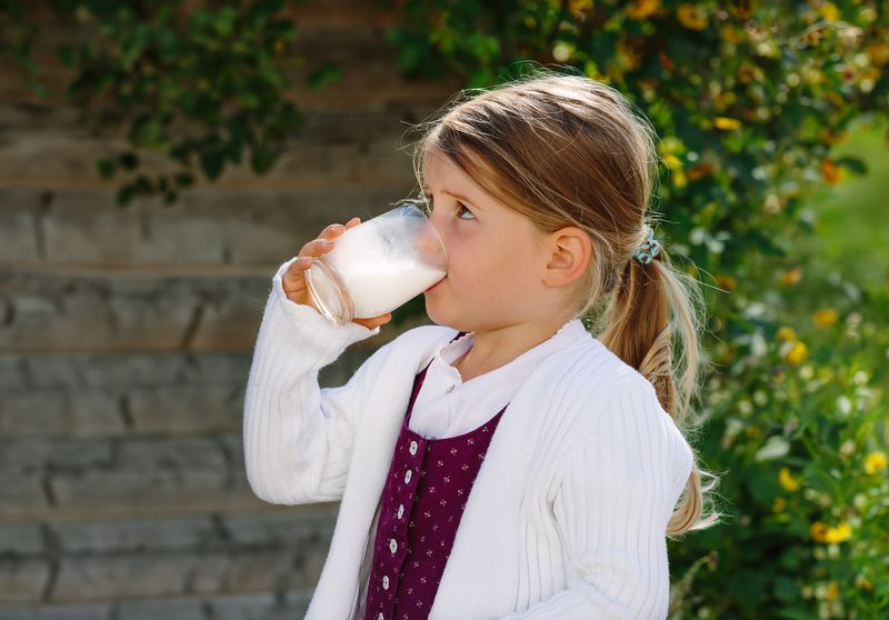 Werbemotiv – Hofberg Milch (SamPlay Fotoproduktion)